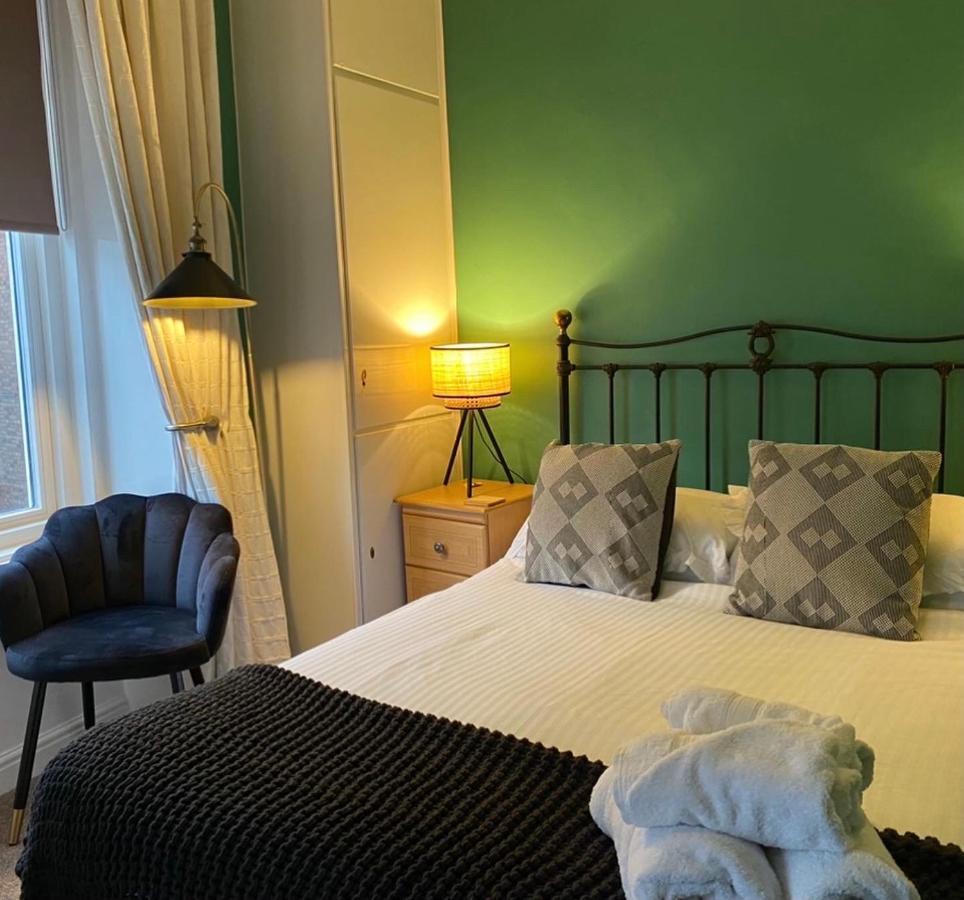 Cobbleview Rooms Уитби Екстериор снимка