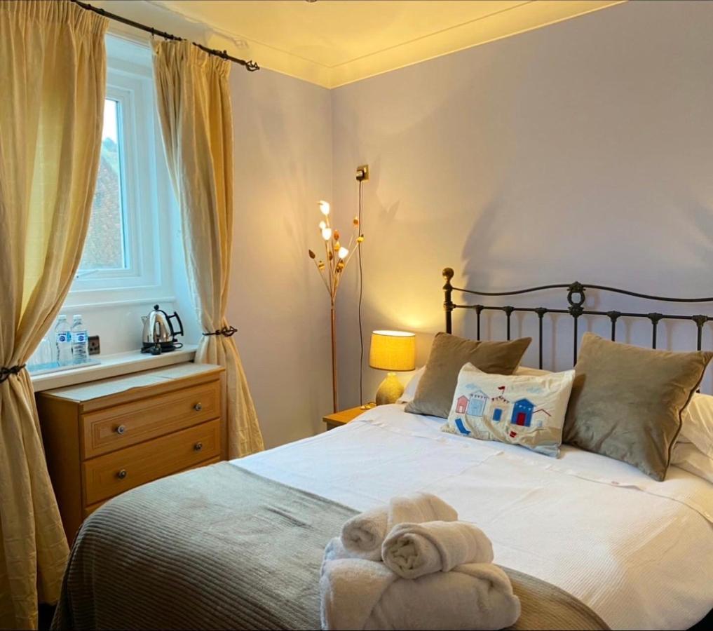 Cobbleview Rooms Уитби Екстериор снимка