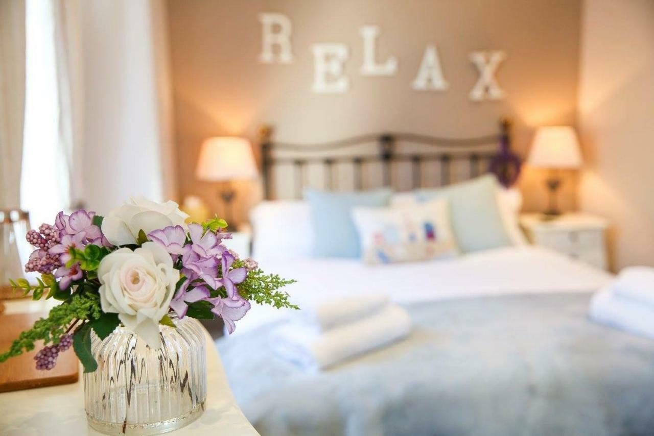 Cobbleview Rooms Уитби Екстериор снимка